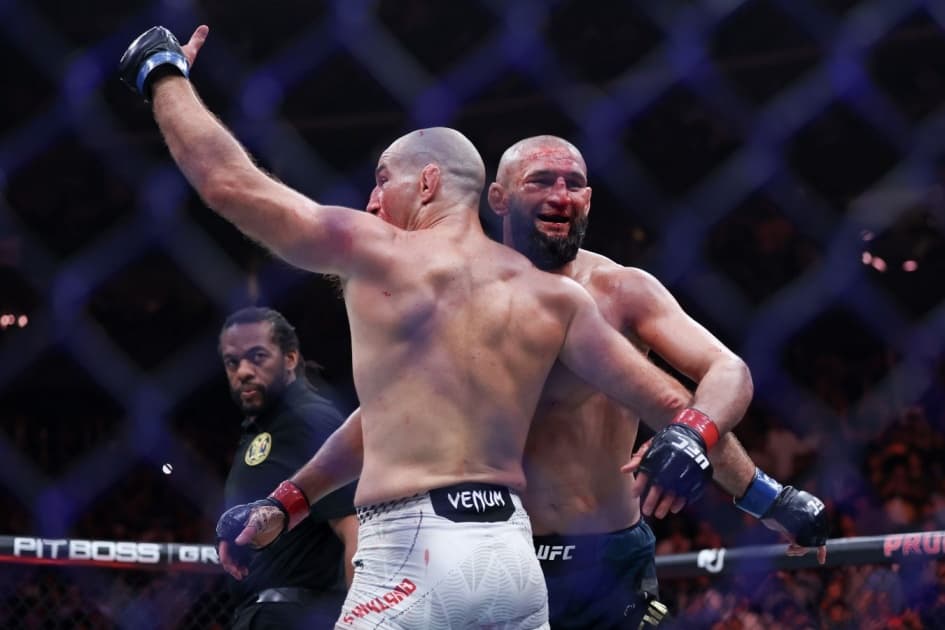 Брэди раскритиковал примирение Чимаева и Стрикленда после UFC 328