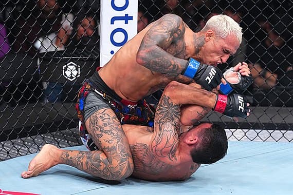 Чарльз Оливейра намекнул на возвращение UFC в Бразилию в 2026 году