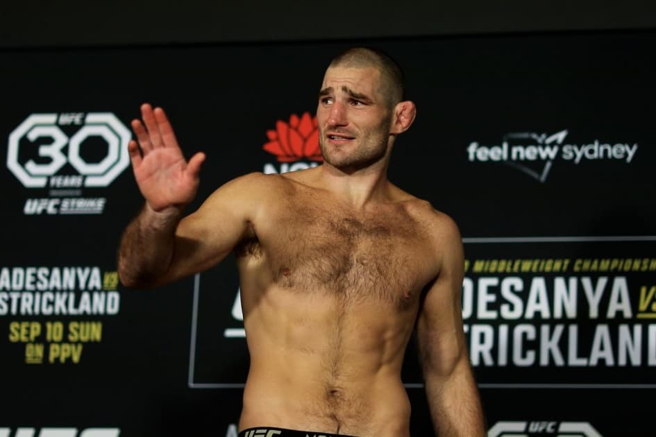 Чемпион UFC Шон Стрикленд вызвал на бой игрока «Вегас Голден Найтс»