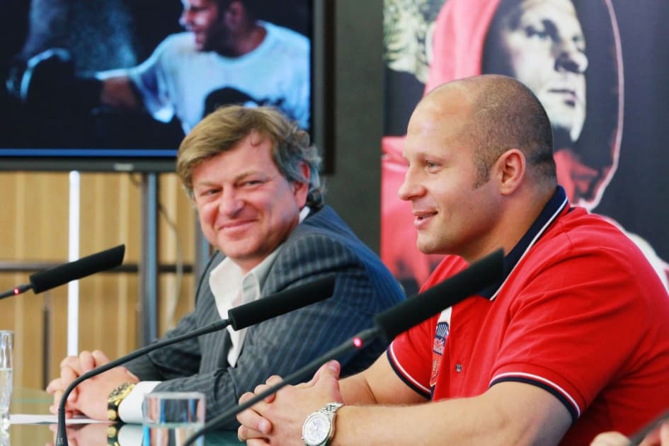 Экс-менеджер Емельяненко: Фёдор отказался от боя с Леснаром в UFC