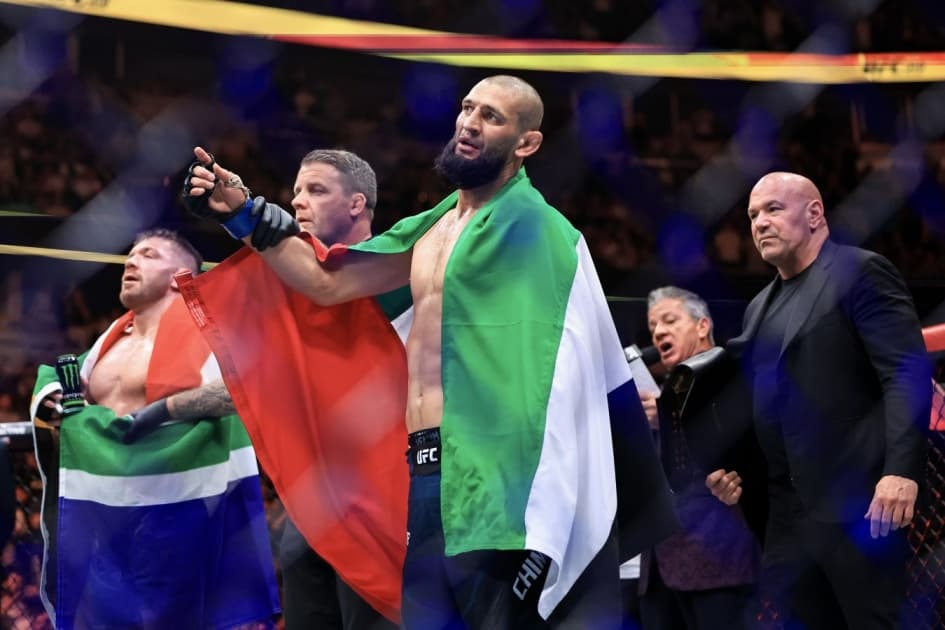 «Терпеть не могу такое». Чимаев ответил Роузи на критику зарплат в UFC
