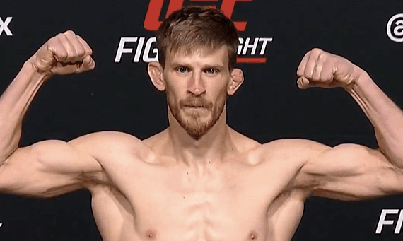 UFC Вегас 117: Арнольд Аллен возвращается в октагон — результаты взвешивания