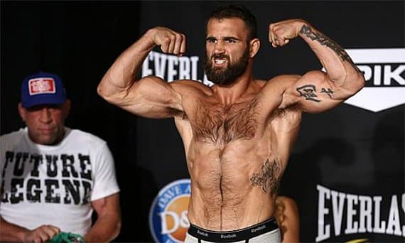 VICE TV вспомнил путь Фила Барони — от ярких нокаутов в UFC до мексиканской тюрьмы